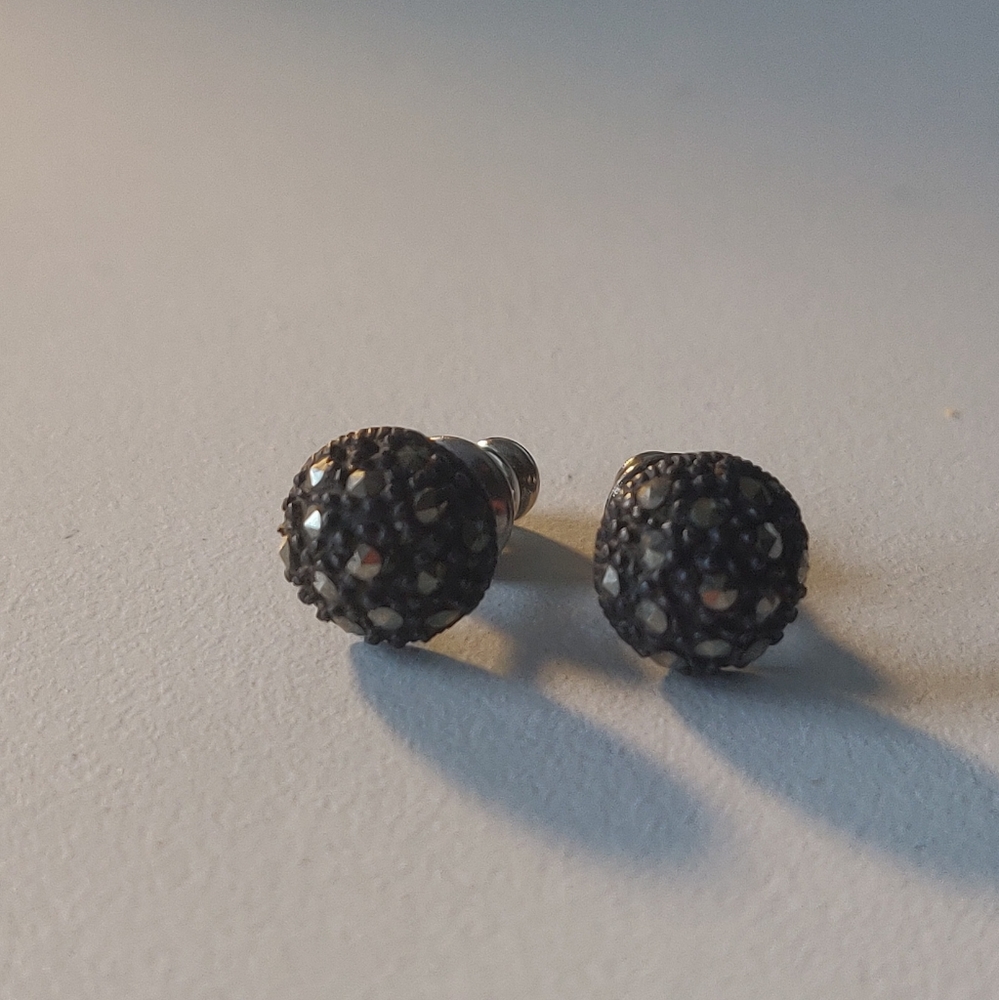 Marcasite earrings - Picture 2 of 3